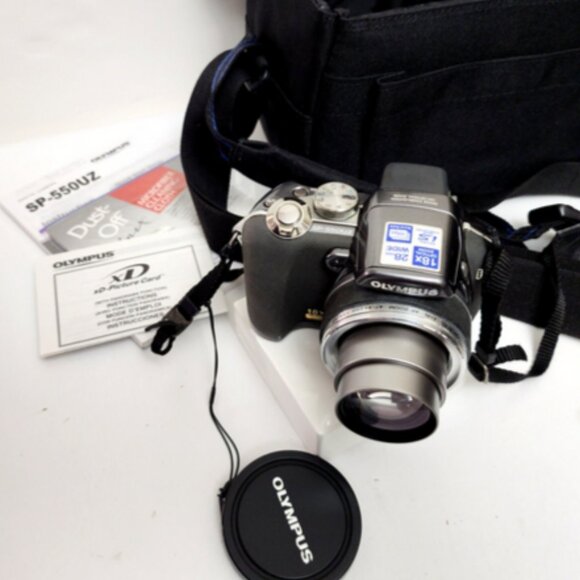 OLYMPUS SP-550UZ Digital Camera 7.1MP 28mm Wide Angle 18x OptZoom & Case… - Picture 3 of 13